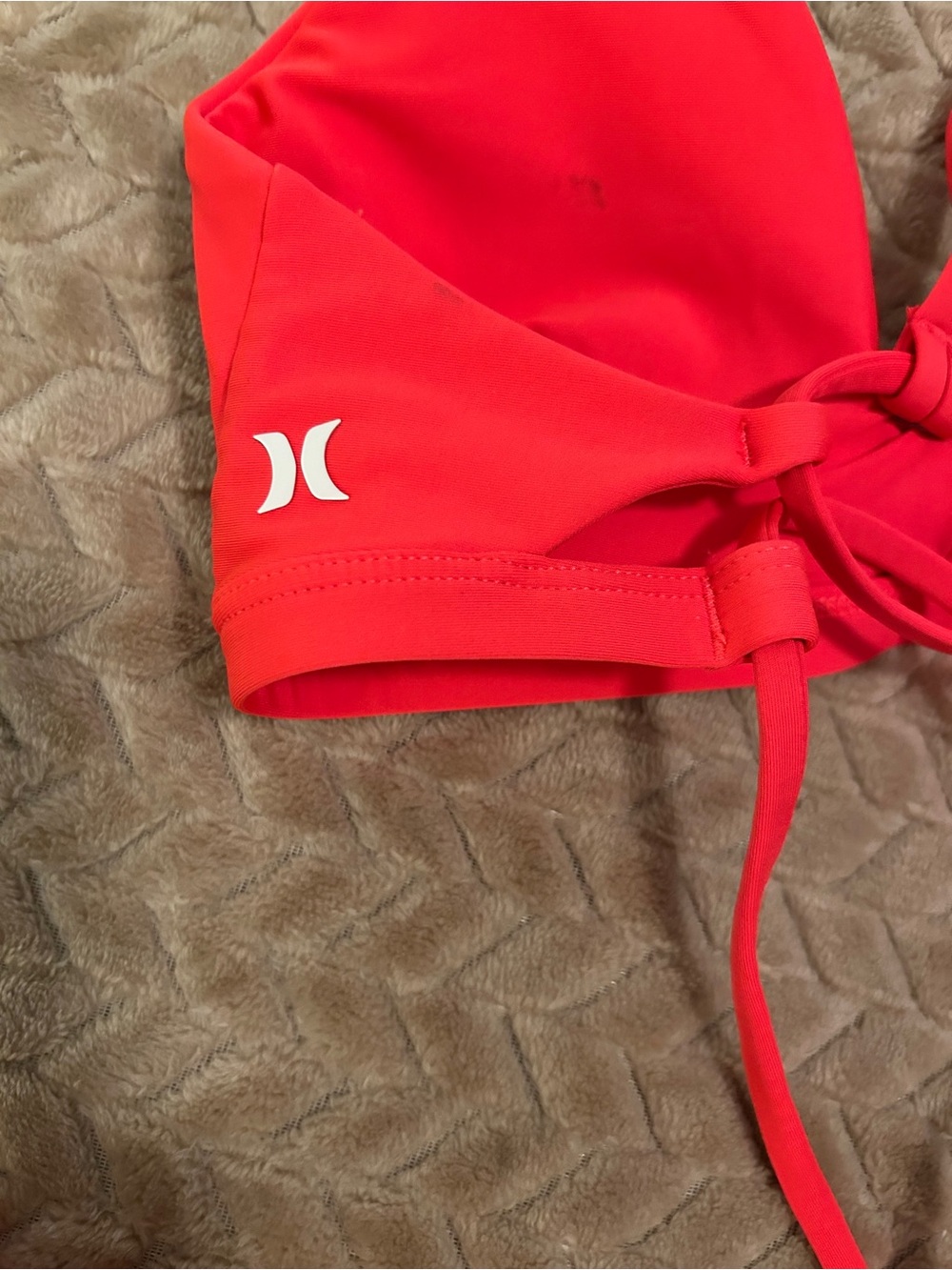 Red Hurley Bikini. Size small - Picture 5 of 6